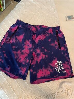 RVCA tie dye Athletic Shorts blue magenta